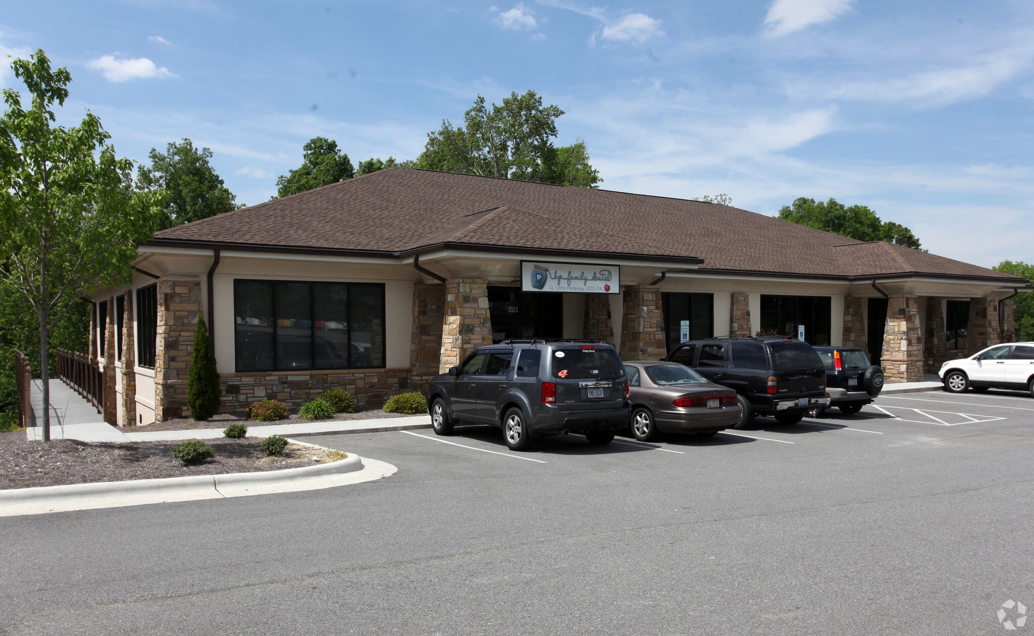 Eastchester Build to Suit Commercial Realty Advisors